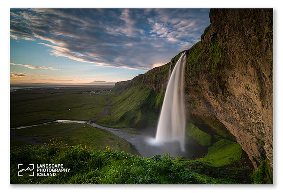 Seljalandsfoss-sunset