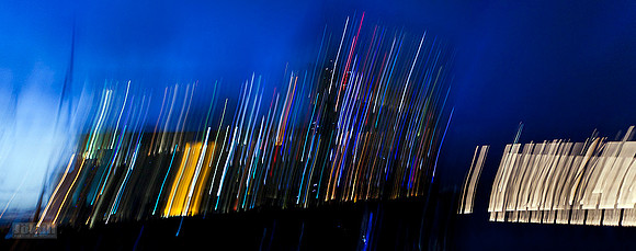 "Shaken" Harpa