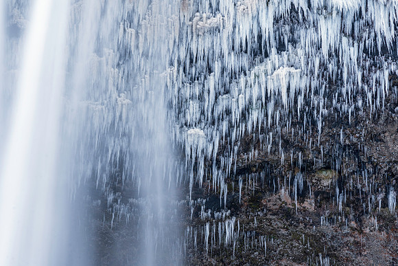 Seljalandsfoss-161226_DSC8420-1