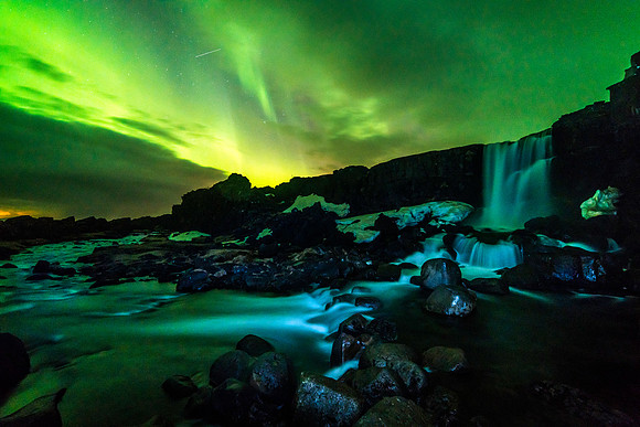 Aurora-Öxarárfoss-160402_DSC1637
