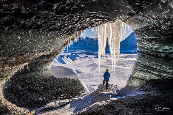 Ice-cave_Myrdalsjokull_20190201_DJI_0236-HDR
