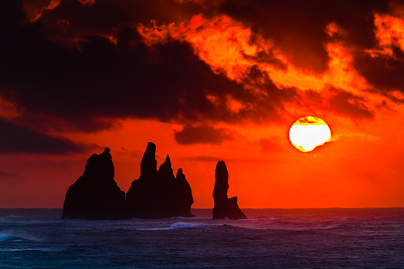 Sunrise at Reynisdrangar