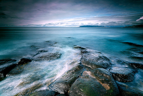 The tide is moving in.