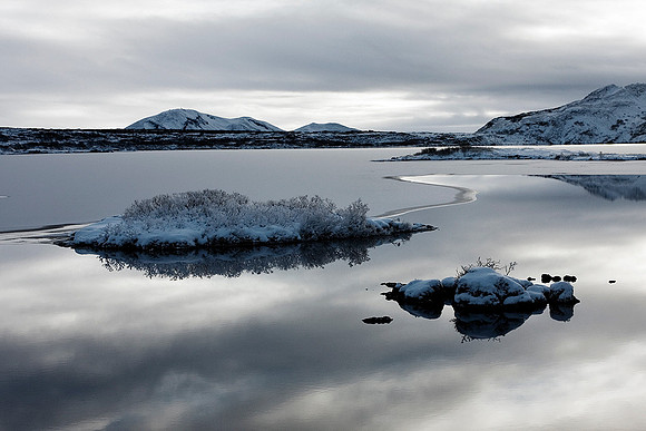 Thingvellir Lake